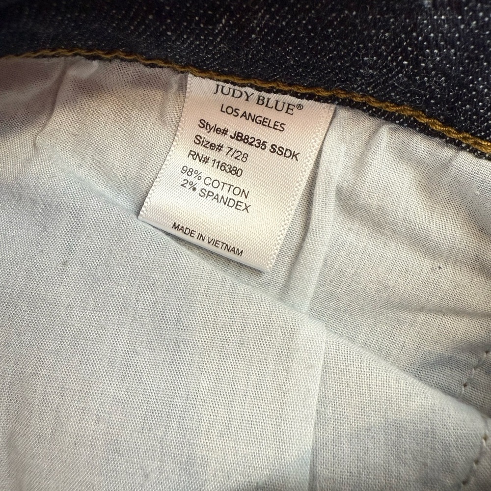 Judy Blue Boot Cut Jeans - Picture 10 of 10
